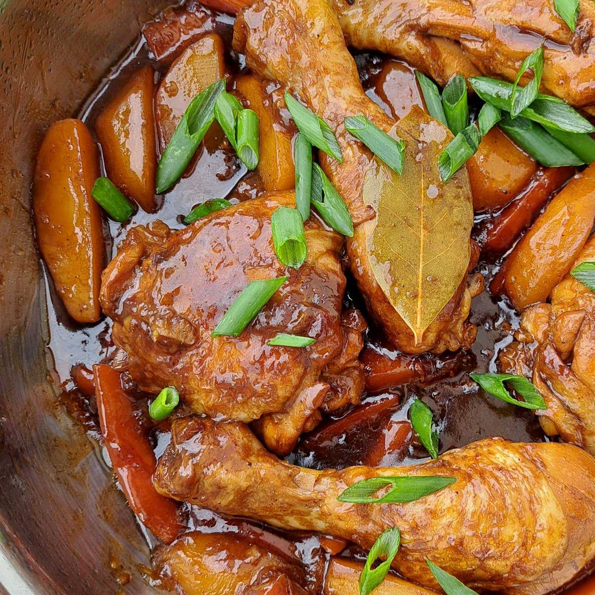 Chicken Adobo – Philippinisches Nationalgericht
