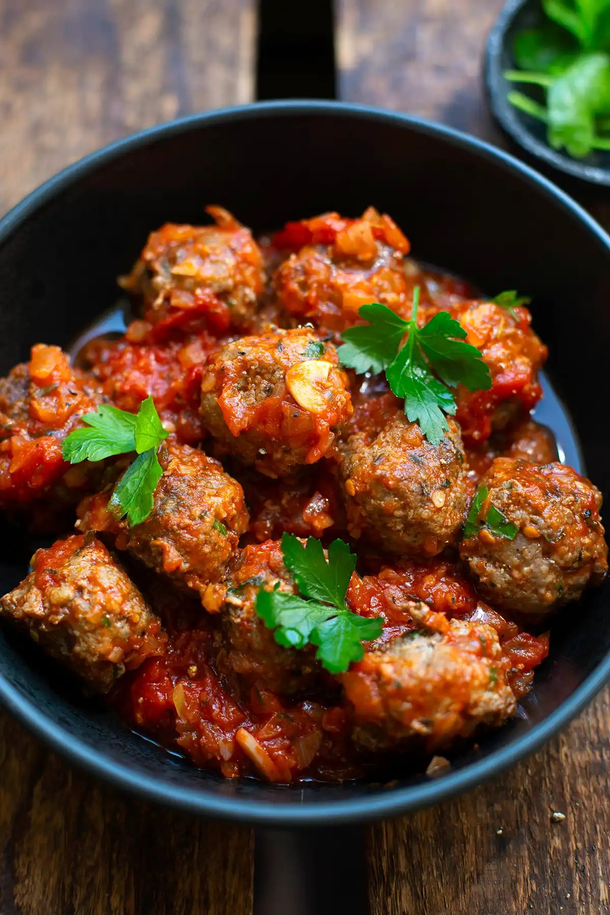 Albóndigas – spanische Hackbällchen in Tomatensauce