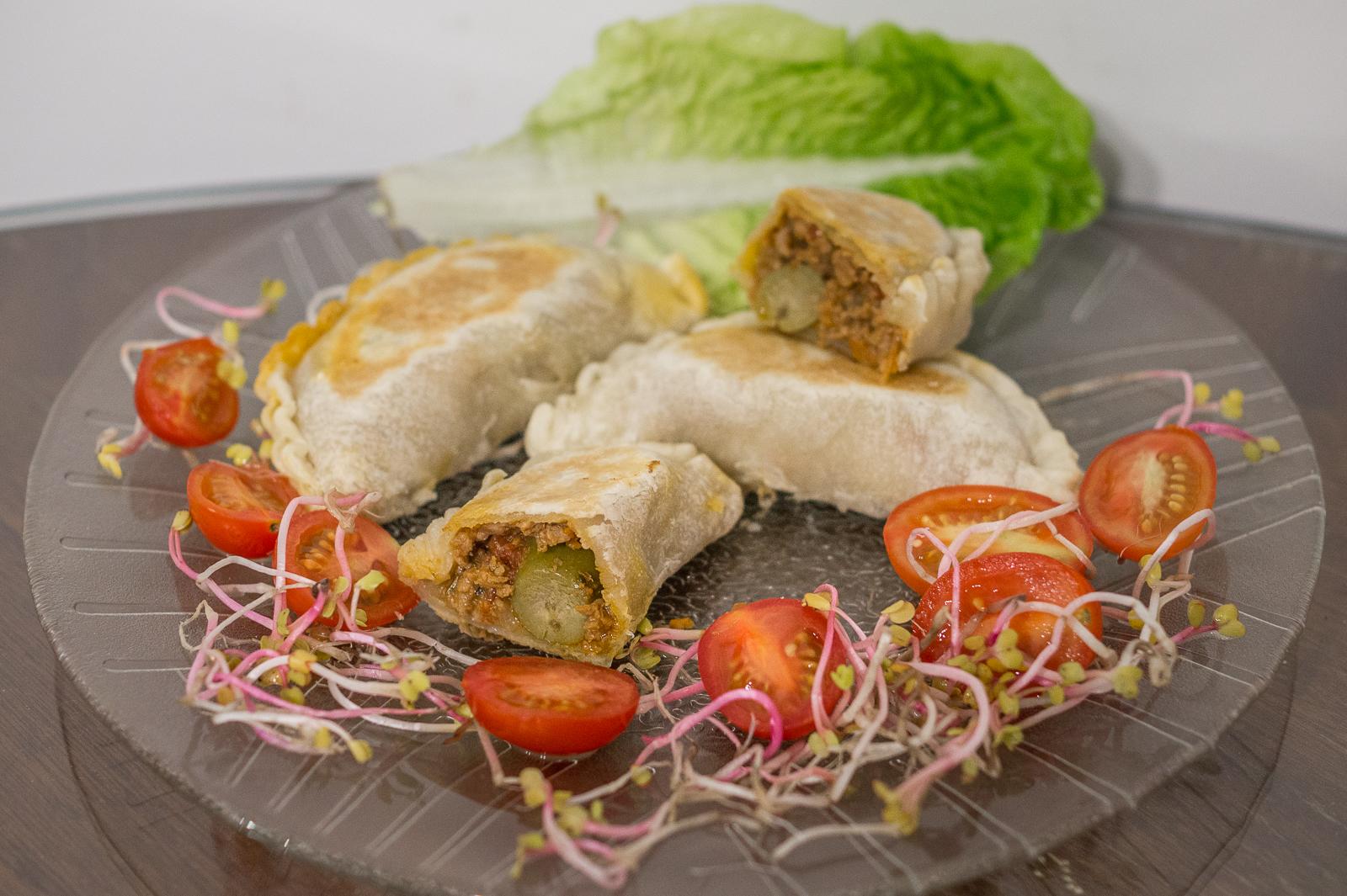 Argentinische Empanadas Criollas – knusprige Hackfleisch-Teigtaschen